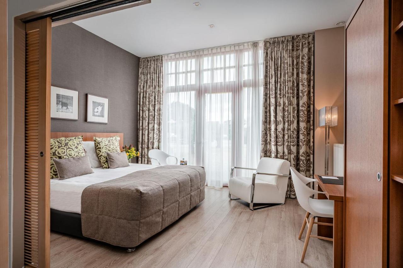 Hotel De Pupiter Kluisbergen ภายนอก รูปภาพ