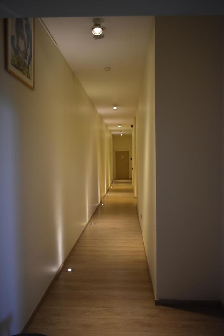 Hotel De Pupiter Kluisbergen ภายนอก รูปภาพ